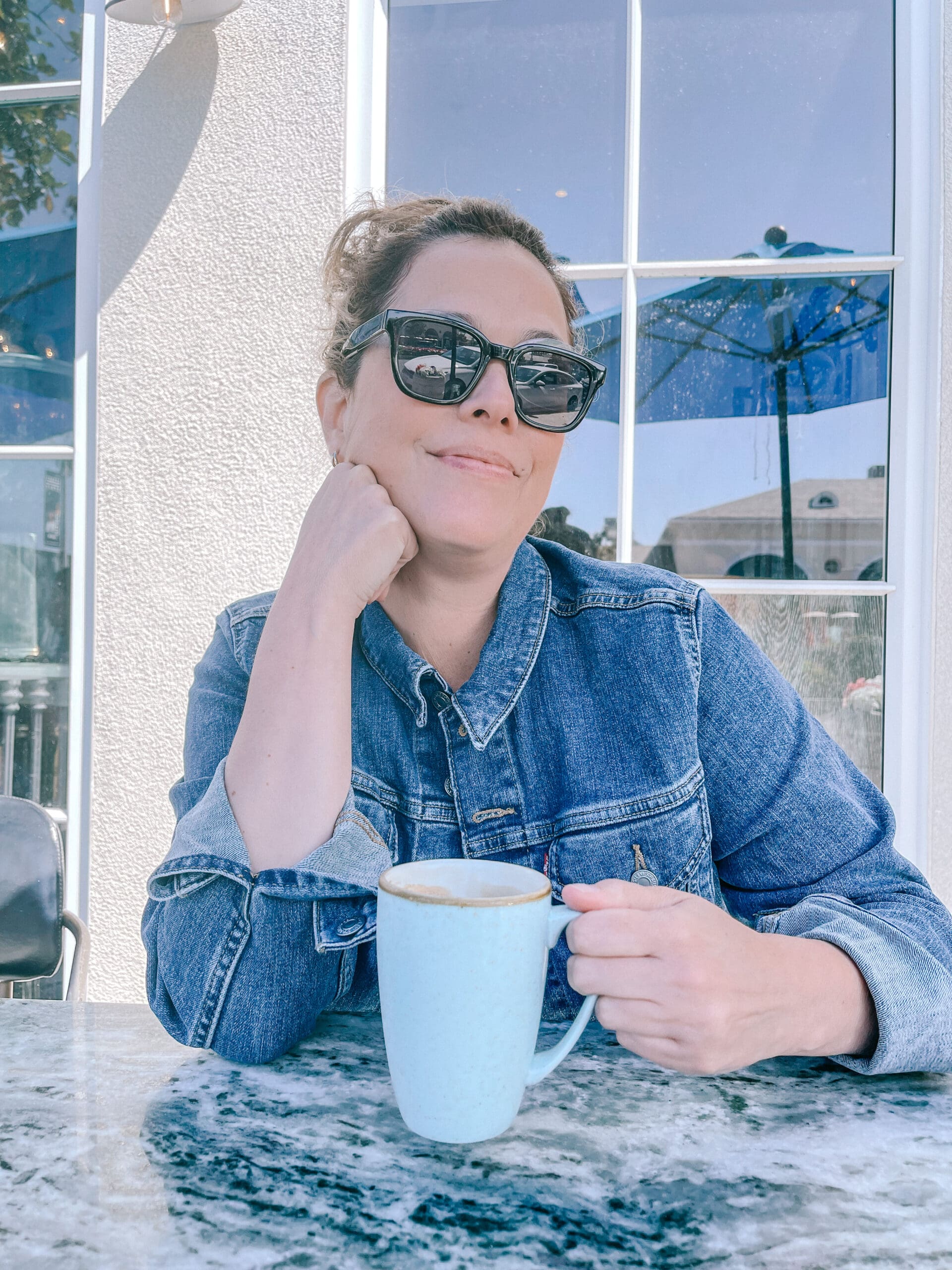 Ivis with coffee in deep thought